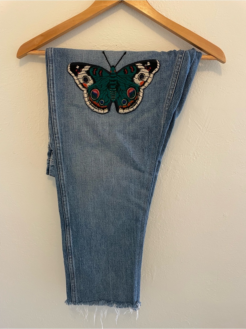 Gucci Light Wash Raw Hem Denim Jeans - Picture 2 of 14